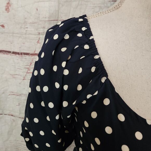 J. Crew Cropped Polka Dot Top Size XS NWT - Picture 4 of 8